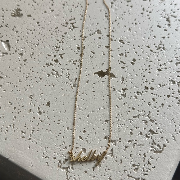 KINN Nameplate Necklace